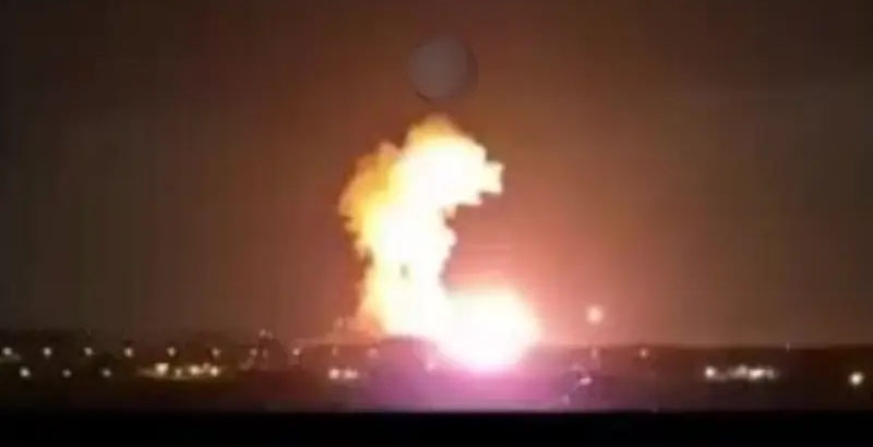 ഇസ്ഫഹാനിൽ വൻ സ്‌ഫോടനങ്ങൾ; ഇറാൻ–അമേരിക്ക സംഘർഷം ശക്തമാകുന്നു