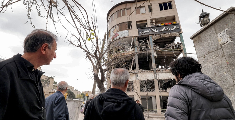യു എസ് ക്രൂ അംഗങ്ങള്‍ക്കായുള്ള തിരച്ചിലിനിടെ ഇറാനില്‍ ആക്രമണങ്ങള്‍ ഇസ്രായേല്‍ മാറ്റിവച്ചു