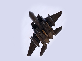 ഹോർമുസ് കടലിടുക്കിന് സമീപം തകർന്ന A-10 യുദ്ധവിമാനത്തിന്റെ വിലയും പ്രത്യേകതകളും അറിയാം