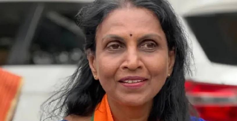 വേദിയില്‍ പേര് പറഞ്ഞില്ല; കേന്ദ്രമന്ത്രിയുടെ പരിപാടിയില്‍ നിന്ന് ശ്രീലേഖ ഇറങ്ങിപ്പോയി