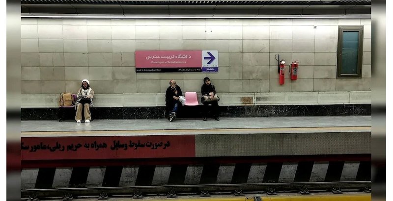 ഇറാനിൽ ട്രെയിൻ യാത്ര ഒഴിവാക്കാൻ ഇസ്രായേൽ മുന്നറിയിപ്പ്; മിഡിൽ ഈസ്റ്റ് സംഘർഷ...