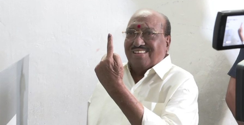 പിണറായി വീണ്ടും വരണം'-വെള്ളാപ്പള്ളി