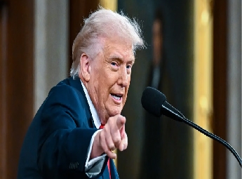 ശരിയായ കരാർ ഒപ്പുവെയ്ക്കും വരെ അമേരിക്കൻ സൈന്യം ഇറാനുസമീപം തുടരുമെന്ന് ട്രംപ്