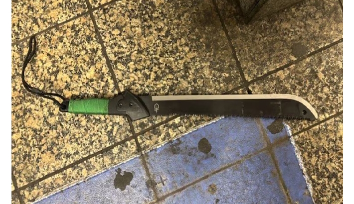 ന്യൂയോർക്കിലെ ഗ്രാൻഡ് സെൻട്രൽ സ്റ്റേഷനിൽ കത്തിക്കുത്ത് ആക്രമണം: പ്രതിയെ വെടിവച്ച് പൊലീസ് കൊന്നു, മൂന്ന് പേർക്ക് പരിക്ക്