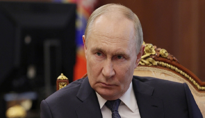 പുടിനും പെസെഷ്കിയനും ടെലിഫോണില് ചര്ച്ച നടത്തി പുടിനും പെസെഷ്കിയനും ടെലിഫോണില് ചര്ച്ച നടത്തി