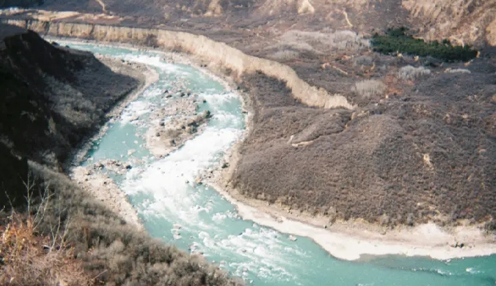 ലോകത്തിലെ ഏറ്റവും വലിയ ജലവൈദ്യുതി പദ്ധതി: പുതിയ ഭീമൻ അണക്കെട്ടുമായി ചൈന ലോകത്തിലെ ഏറ്റവും വലിയ ജലവൈദ്യുതി പദ്ധതി: പുതിയ ഭീമൻ അണക്കെട്ടുമായി ചൈന