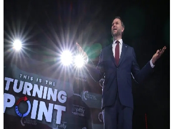 അമേരിക്കയിലേക്ക് കുടിയേറുന്നവര്‍ ആദ്യം ചെയ്യേണ്ടത് അമേരിക്കാരായി മാറുക എന്നതാണ്‌ ': കുടിയേറ്റക്കാരോട് വൈസ് പ്രസിഡന്റ് ജെ.ഡി. വാൻസിന്റെ നിർദേശം