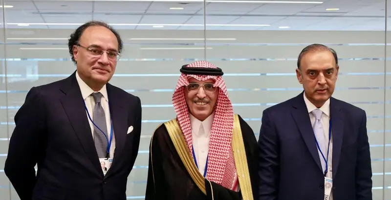 പാകിസ്താന് സൗദിയുടെ 3 ബില്യൺ ഡോളർ സഹായം; സാമ്പത്തിക സമ്മർദ്ദത്തിൽ ആശ്വാസം