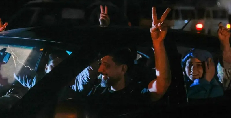 ഇസ്രായേൽ-ലെബനൻ വെടിനിർത്തൽ പ്രാബല്യത്തിൽ; സമാധാനം പാലിക്കണമെന്ന് ഹിസ്ബുള്ളയോട് ട്രംപ്