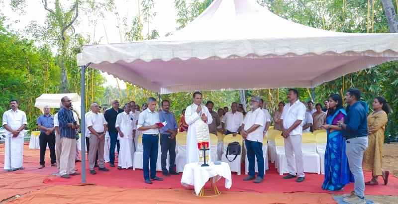 കോതമംഗലത്ത് പാംഗയർ ഗ്രോവ്‌സ് പദ്ധതിക്ക് ശിലാസ്ഥാപനം നടത്തി