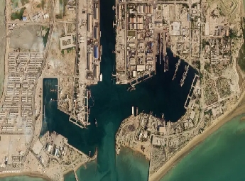 ഹോർമൂസ് കടലിടുക്ക് സാധാരണ നിലയിലേക്ക്; മിഡിൽ ഈസ്റ്റിൽ സംഘർഷം തുടരുന്നു