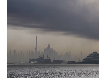 യുദ്ധഭീഷണിയിൽ യു.എ.ഇ; സാമ്പത്തിക സുരക്ഷയ്ക്കായി അമേരിക്കയോട് സഹായം തേടി