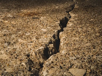 ജപ്പാനിൽ 7.4 തീവ്രത ഭൂചലനം; 80 സെ.മീ സുനാമി, തീരപ്രദേശങ്ങളിൽ ജാഗ്രത നിർദേശം