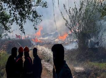 മുണ്ടത്തിക്കോട് സ്‌ഫോടനം: തൃശൂർ പൂരം വെടിക്കെട്ടില്ലാതെ നടത്താൻ ചർച്ചകൾ പുര...