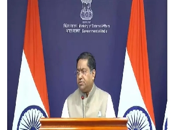 \'അറിവില്ലായ്മയും അനൗചിത്യവും\'; ഇന്ത്യയെ \'നരകക്കുഴി\' എന്ന് വിശേഷിപ്പിച്ച...