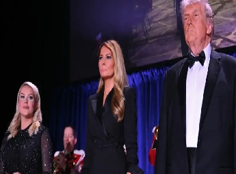 വൈറ്റ് ഹൗസ് ഡിന്നർ വെടിവെപ്പ്: കരോലൈൻ ലെവിറ്റിന്റെ വൈറൽ പരാമർശം വിവാദമായി