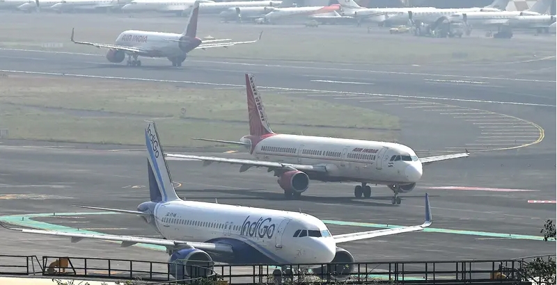 ഇന്ധനവില കുത്തനെ ഉയര്‍ന്നു; അടിയന്തര സഹായം തേടി ഇന്ത്യന്‍ വിമാനക്കമ്പനികള്‍