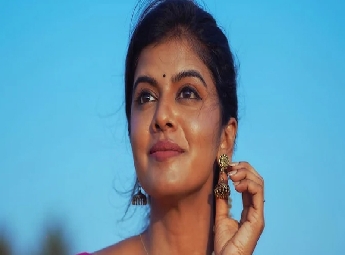 സംഗീത സംവിധായകനില്‍ നിന്നും ലൈംഗികാതിക്രമം നേരിട്ടെന്ന് ഗായിക