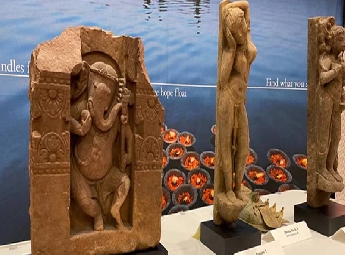 യു എസിലേക്ക് കടത്തിയ പുരാവസ്തുക്കള്‍ ഇന്ത്യയ്ക്ക് തിരികെ നല്‍കി; മൂല്യം 14 ...