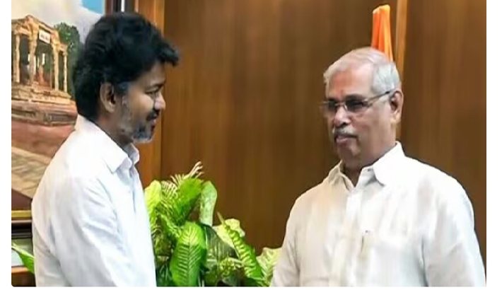 ഭൂരിപക്ഷമില്ലാതെ വിജയ് മുഖ്യമന്ത്രിയാകുമോ? ഗവർണറുടെ നീക്കവും ടിവികെയുടെ സാധ്യതകളും