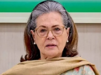 സോണിയാ ​ഗാന്ധിയെ ആശുപത്രിയിൽ പ്രവേശിപ്പിച്ചു