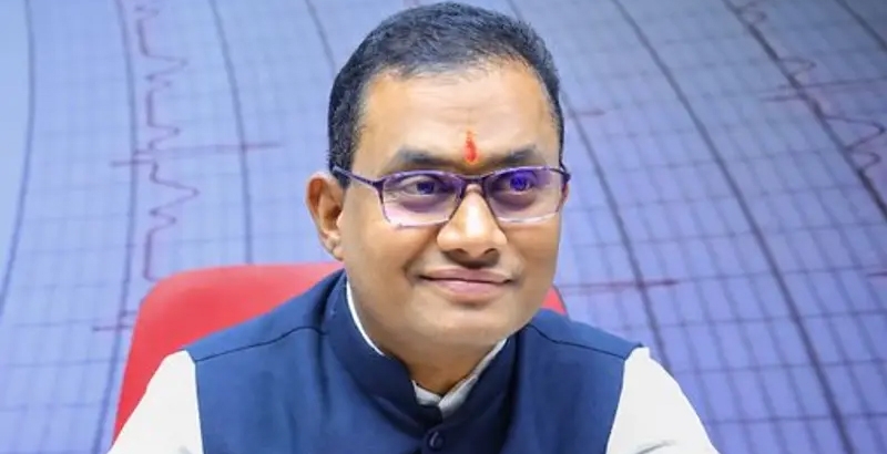 നീറ്റ്- യുജി ചോദ്യപേപ്പര്‍ ചോര്‍ച്ചയില്‍ 'എം സാറി'നെതിരെ സി ബി ഐ അന്വേഷണം