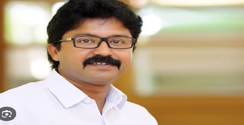 എൽദോസ് കുന്നപ്പിള്ളി പീഡിപ്പിച്ചിട്ടില്ല; കോടതിയിൽ മൊഴിമാറ്റി പരാതിക്കാരി