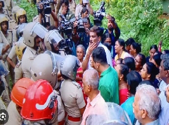 മലയിടംതുരുത്ത് കുടിയിറക്കൽ പ്രശ്നത്തിൽ സമവായം; ദളിത് കുടുംബങ്ങളെ ഒഴിപ്പിക്ക...