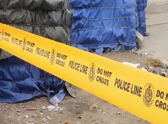 തുഗ്ലക്കാബാദ് തീപിടിത്തം ആസൂത്രിത തീവെപ്പെന്ന് പൊലീസ്; പ്രായപൂര്‍ത്തിയാകാത്ത പെണ്‍കുട്ടിയുള്‍പ്പെടെ നാല് പേര്‍ പിടിയില്‍