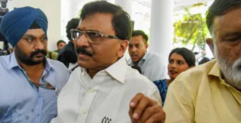 ശിവസേന (യു ബി ടി) പിളര്‍ന്നു; ഒമ്പതില്‍ 6 എം പിമാരും സ്പീക്കര്‍ക്ക് കത്ത് നല്‍കി
