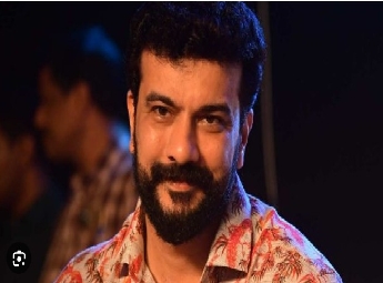 കടിച്ചുതൂങ്ങാൻ ആഗ്രഹമില്ല\'; അമ്മ അഡ്‌ഹോക് കമ്മിറ്റിയില്‍ നിന്ന് രാജിവെച്ച്...
