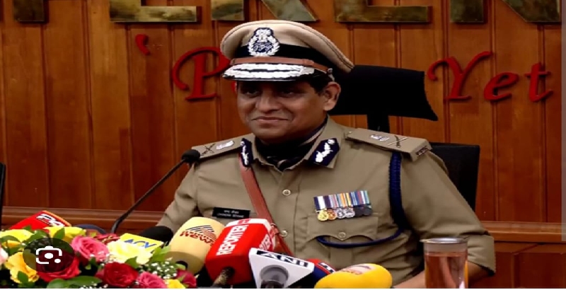ചില ഭാ​ഗങ്ങളിൽ വ്യക്തത വേണം, 'രക്ഷാപ്രവർത്തന'ത്തിലെ എസ്ഐടി റിപ്പോർട്ട് മടക്കി ഡിജിപി, തുടരന്വേഷണത്തിന് നിർദേശം
