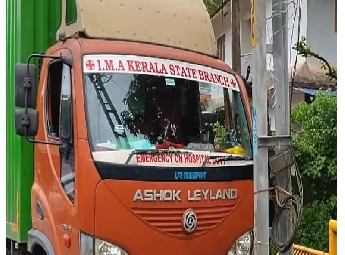 പാലക്കാട്‌വിദ്യാർത്ഥികൾക്ക് ഇടയിലേക്ക് ലോറി പാഞ്ഞു കയറി; ഒരു വിദ്യാർത്ഥി മരിച്ചു