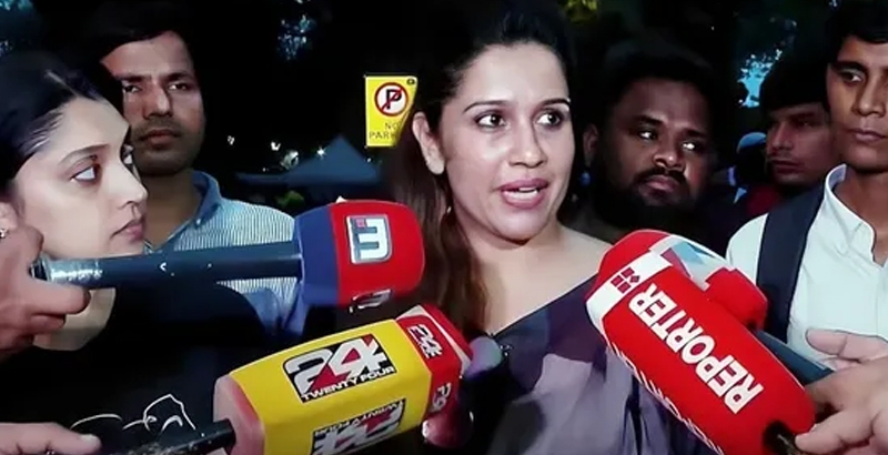 സമരക്കാര്‍ക്കു നേരെ എറിയാന്‍ ഒരു ലോറി കല്ലുമായാണ് റാപ്പിഡ് ആക്ഷന്‍ ഫോഴ്‌സ് എത്തിയതെന്ന് രഞ്ജിനി ഹരിദാസ്