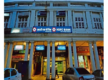 എച്ച്ഡിഎഫ്‌സി ബാങ്കിനെതിരെ യുഎസിൽ അന്വേഷണം; നിക്ഷേപകരെ തെറ്റിദ്ധരിപ്പിച്ചോയെന്ന് മൂന്ന് നിയമ സ്ഥാപനങ്ങൾ പരിശോധിക്കുന്നു