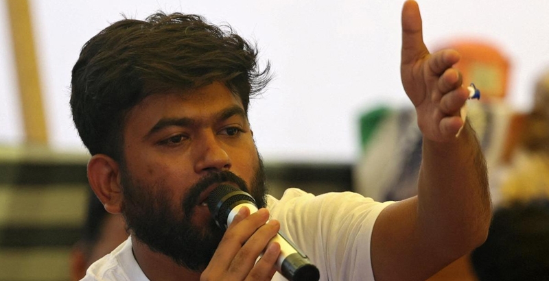 അഭിജീത് ദീപ്‌കെയുടെ 'പബ്ലിക്ക് റിലേഷന്‍'
