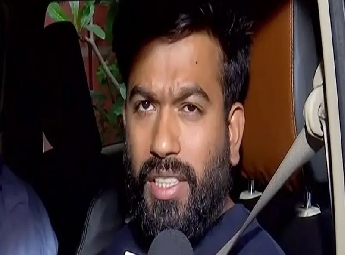 ചോദ്യപേപ്പർ ചോർച്ച തടയൽ നിയമഭേദഗതി മാത്രം പോരെന്ന് അഭിജിത് ദിപ്‌കെ; 'ഉദ്ദേശ്യം മാറിയില്ലെങ്കിൽ മാറ്റമുണ്ടാകില്ല'