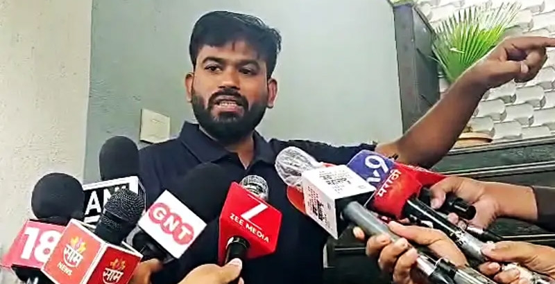 കുടുംബത്തെ ഭീഷണിപ്പെടുത്തി ബിജെപിയിൽ ചേരാൻ സമ്മർദം ചെലുത്തി; ഗുരുതര ആരോപണവുമായി സിജെപി സ്ഥാപകൻ അഭിജിത് ദിപ്‌കെ