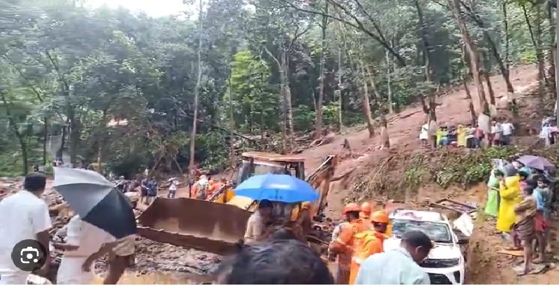 പത്തനംതിട്ടയിൽ വീണ്ടും ജാ​ഗ്രത നിർദ്ദേശം; മിന്നൽ പ്രളയത്തിന് വീണ്ടു സാധ്യതയെന്ന് മന്ത്രി പി.സി വിഷ്ണുനാഥ്, അവധി 9 ജില്ലകളിൽ