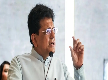 കുറച്ച് തൊഴില്‍ രഹിതര്‍ സാമ്പത്തിക വിദഗ്ധര്‍ ചമയുന്നെന്ന് ജി ഡി പി ചോദ്യം ചെയ്തവര്‍ക്കെതിരെ പീയുഷ് ഗോയല്‍
