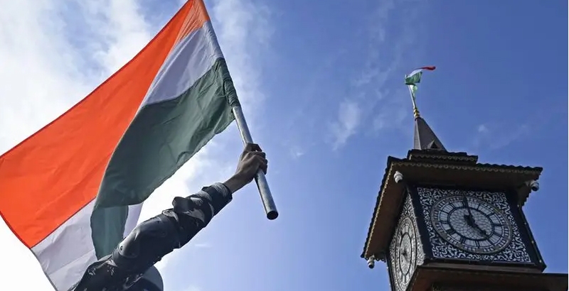 ലഡാക്കില്‍ അഞ്ച് പുതിയ ജില്ലകള്‍ക്ക് സ്വയംഭരണ ഹില്‍ ഡെവലപ്മെന്റ് കൗണ്‍സിലുകള്‍