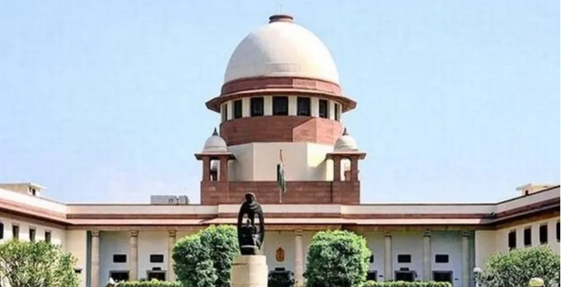 'ഭരണഘടനാ വ്യവസ്ഥയുടെ നിഷേധം'; വോട്ടവകാശം നഷ്ടപ്പെടുത്തുന്നതിനെതിരെ ജസ്റ്റിസ് ഉജ്ജല്‍ ഭുയാന്‍