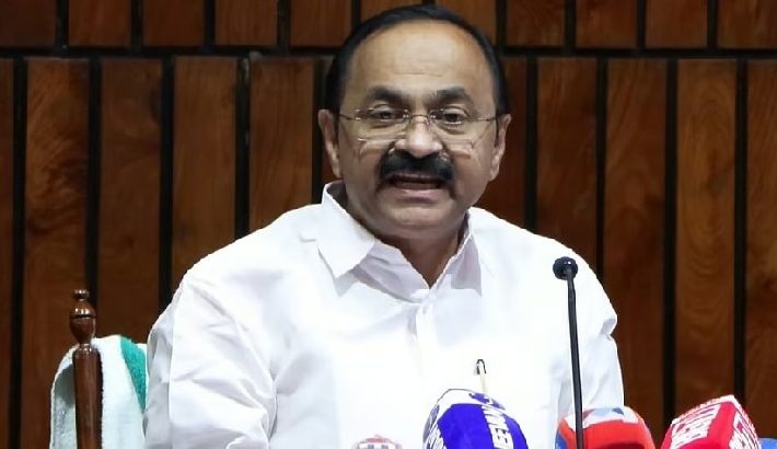 'കിഫ്ബി സ്വതന്ത്ര സാമ്രാജ്യമായി പ്രവർത്തിച്ചു, ധനവകുപ്പ് നോക്കുകുത്തി; കണ്ണൂരിലെ 1000 ഏക്കർ ഭൂമി ആർക്ക് വേണ്ടി?'കിഫ്ബിയിൽ നടന്നത് സ്വതന്ത്ര സാമ്രാജ്യമെന്ന് മുഖ്യമന്ത്രി 'കിഫ്ബി സ്വതന്ത്ര സാമ്രാജ്യമായി പ്രവർത്തിച്ചു, ധനവകുപ്പ് നോക്കുകുത്തി; കണ്ണൂരിലെ 1000 ഏക്കർ ഭൂമി ആർക്ക് വേണ്ടി?'കിഫ്ബിയിൽ നടന്നത് സ്വതന്ത്ര സാമ്രാജ്യമെന്ന് മുഖ്യമന്ത്രി