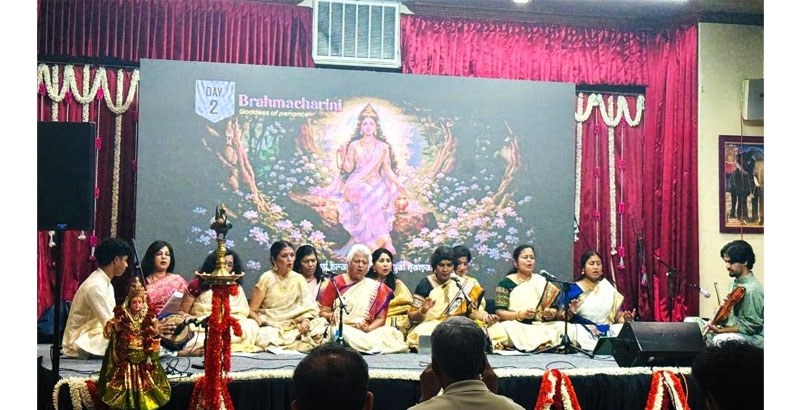 ഭക്തിയുടെയും സംഗീതത്തിന്റെയും സുകൃതസംഗമമായി ഹൂസ്റ്റണ്‍ ശ്രീ ഗുരുവായൂരപ്പന്‍ ക്ഷേത്രത്തിലെ നവരാത്രി