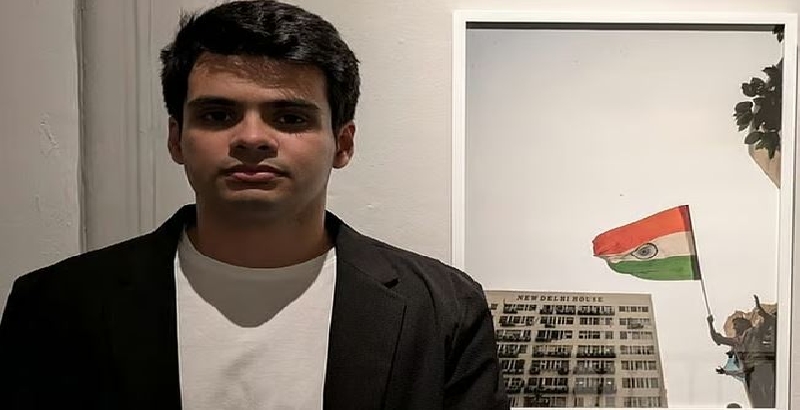 ഡൽഹി സമരങ്ങളുടെ ഫോട്ടോ പ്രദര്‍ശനം: പ്രിയങ്ക ഗാന്ധിയുടെ മകൻ റൈഹാൻ വാദ്രയുടെ ചിത്രങ്ങൾ പ്രദർശന വേദിയിൽ നിന്ന് നീക്കി