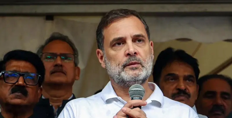 മഴ കനത്തു; ഗ്യാനേഷ് കുമാറിനെതിരായ ജനകീയ ഇംപീച്ച്‌മെന്റ് ഇന്ത്യാസഖ്യം മാറ്റി