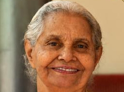 ലീലാമ്മ പറമ്പുകാട്ടില്‍
